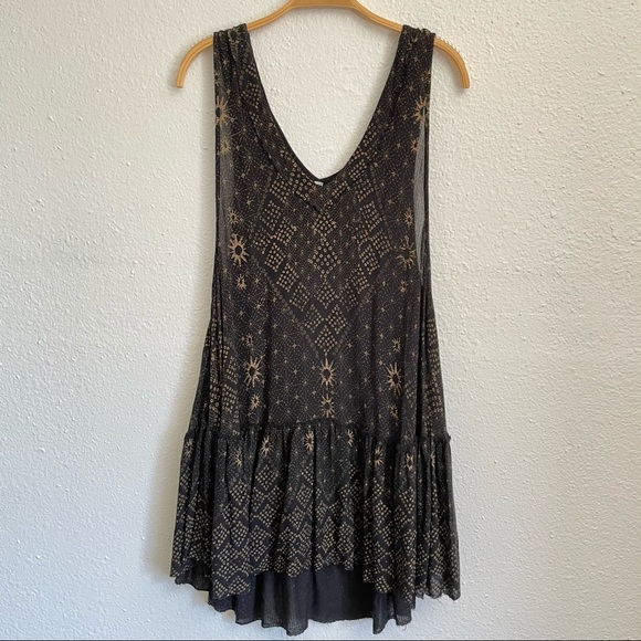 Free People 'Say It With a Layer' Flowy tunic - Picture 1 of 2